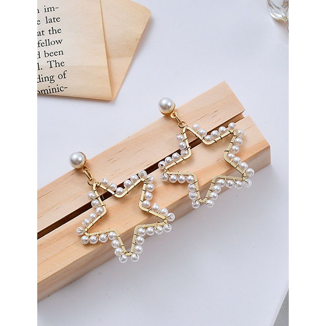 LRC Anting Tusuk Fashion Gold Artificial pearl Rice Earrings D40210