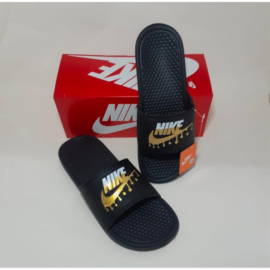 sandal nike benassi swoosh
