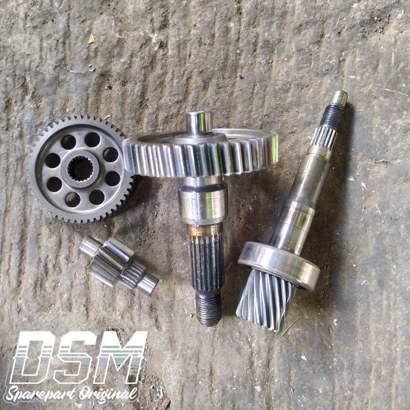 Gigi Rasio Gearbox Gardan Beat Karbu Scoopy Karbu Spacy Karbu Original Lepasan Motor KVY