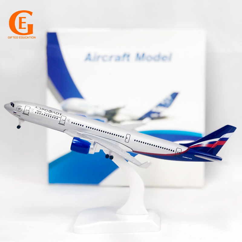 Miniatur Diecast Pesawat Terbang Rusia Airbus 330 A330 Bahan Alloy Ukuran 20CM Untuk Koleksi