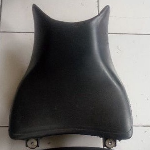 Jok depan CBR 150R dan CBR 250R