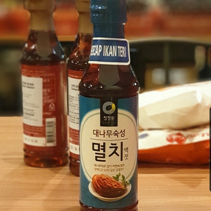 

v01vss Myeolchi Anchovy Sauce 500Gr Chung Jung One Kecap Ikan Teri Korea Fsfs201