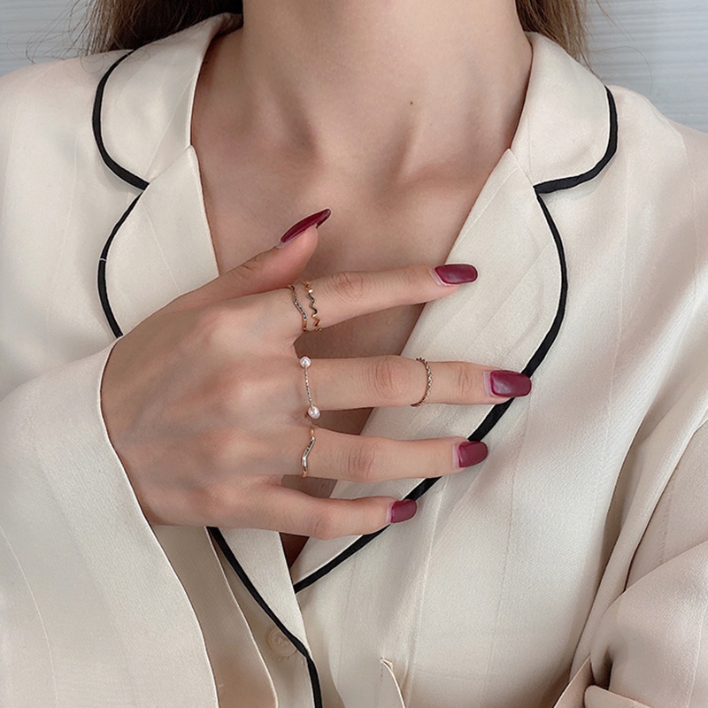 5pcs Cincin Geometris Lingkaran Bahan Logam Warna Emas Gaya Punk Minimalis Untuk Wanita
