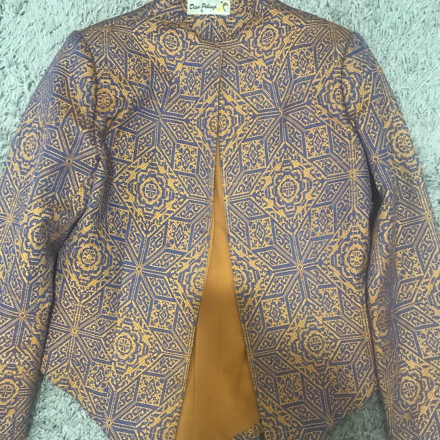 Preloved Blazer Dian Pelangi