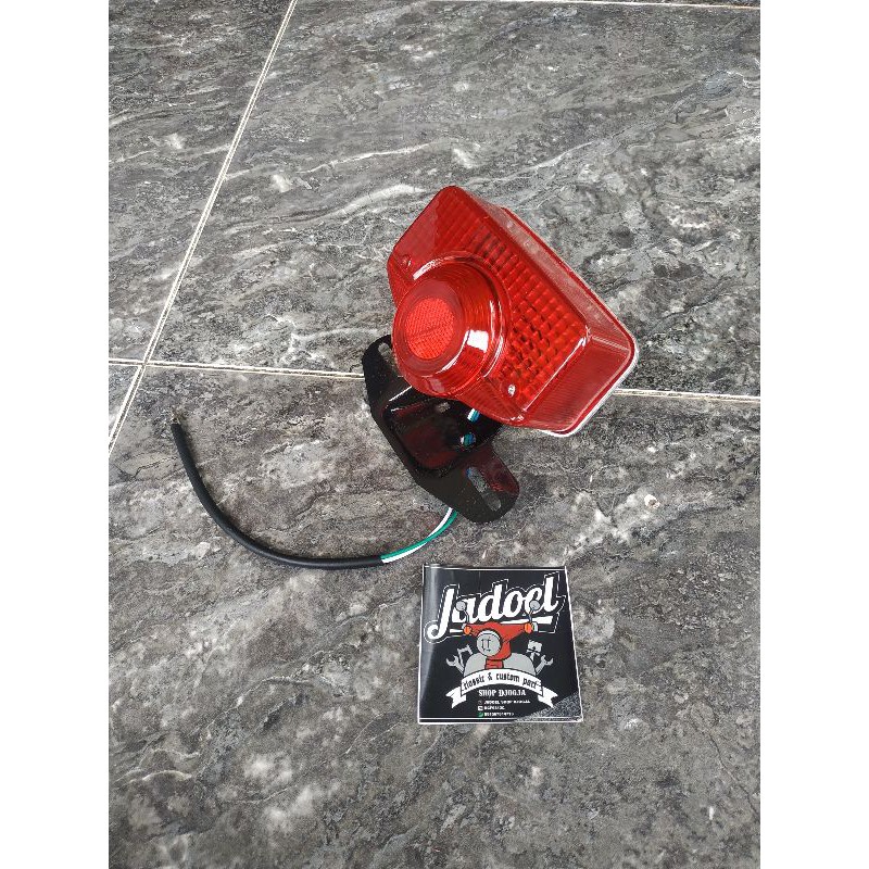 Stoplamp Lampu Stop Belakang Motor Honda CB100 Astra s90z + Dudukan Plat Nomor