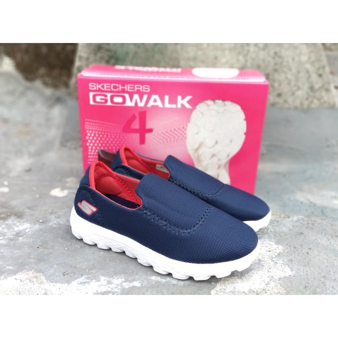 Sepatu Skechers Go Walk Slip On Pria Wanita Made In Vietnam