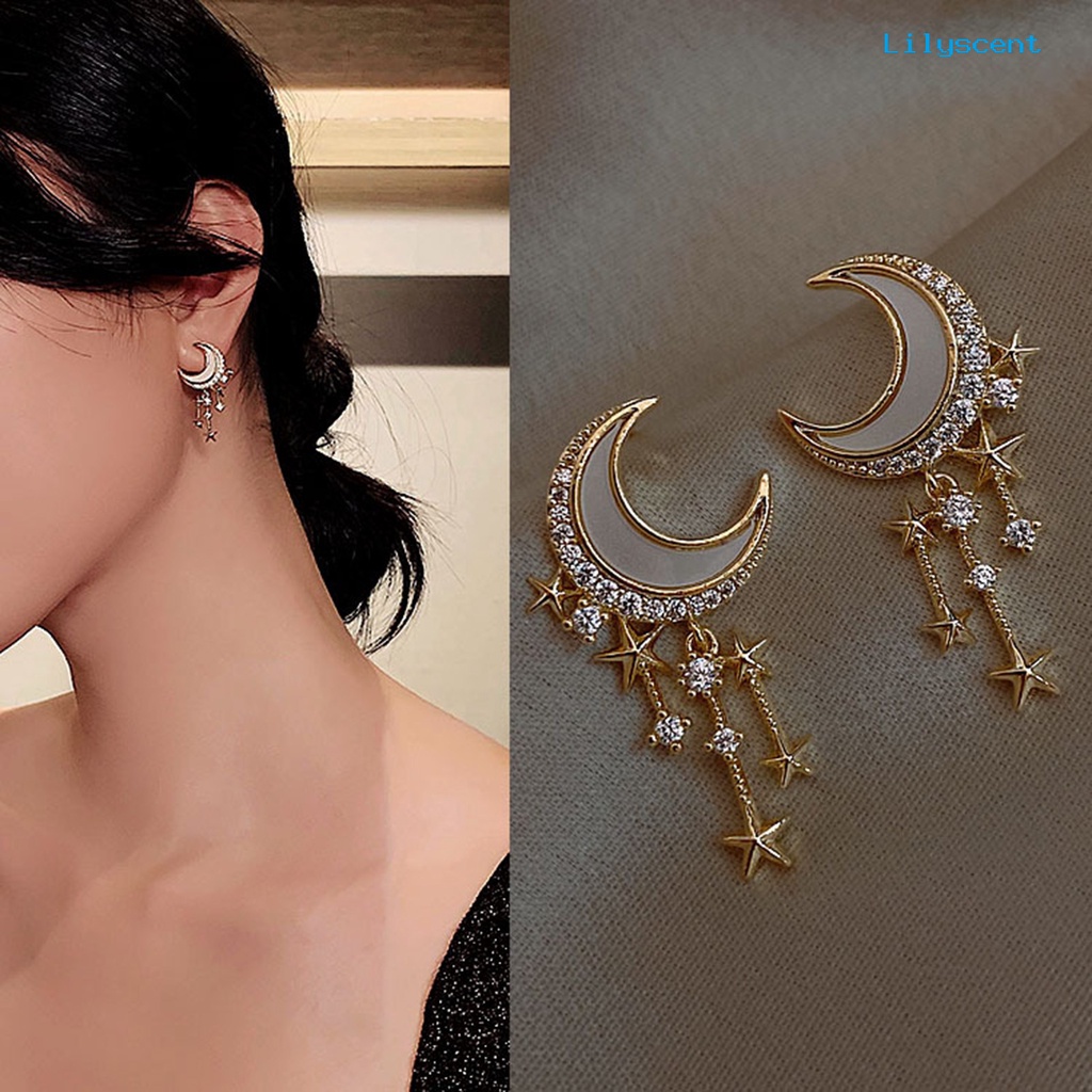 1 Pasang Anting Stud Rumbai Bentuk Bulan Bintang Aksen Berlian Imitasi Untuk Wanita