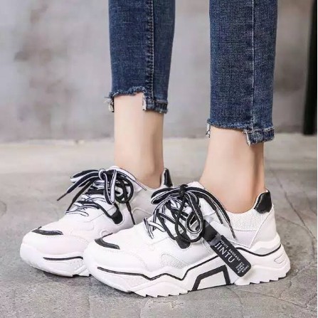 Sepatu Sneakers Wanita Jiintu DV 95