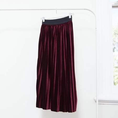 HELLO PARRY JOEY VELVET PLEATED SKIRT