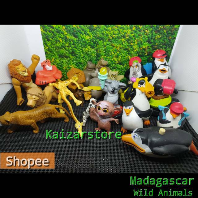 The Penguins Of Madagascar animals pinguin binatapng Mainan Hadiah Mcd McDonald