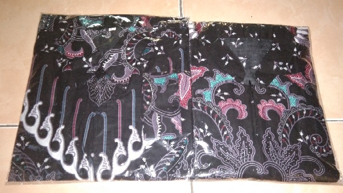 Maura Couple - Sania Ruffle Batik Couple Ori Ndoro Jowi Garansi Termurah Shopee - Batik Modern Solo