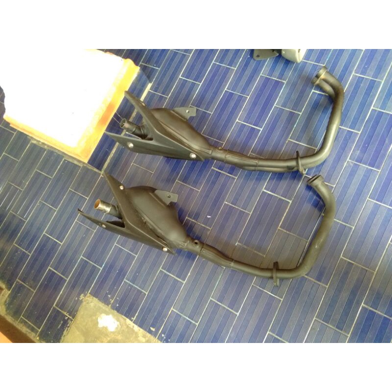 Leher header pipa knalpot yamaha r25 dan mt25 ori