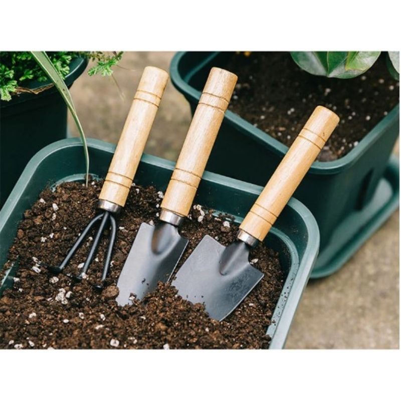 Set Berkebun Mini 3 IN 1 (Sekop, Garpu, Cangkul) . ALAT BERKEBUN SEKOP GARUKAN MINI 3 IN 1(SM-3)