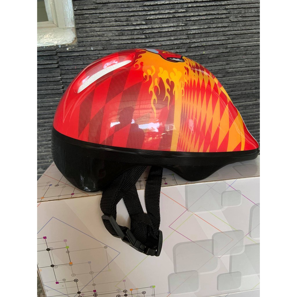 Helm Sepatu Roda Anak / Helm Sepeda Anak Cowo