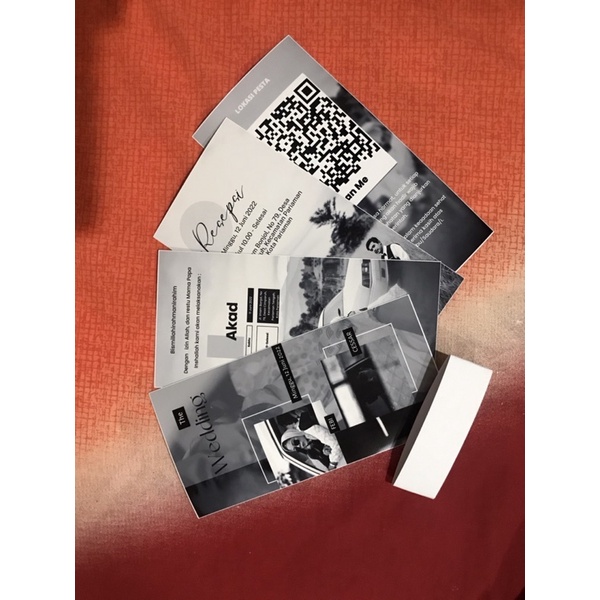 Undangan Monocrome/Hitam putih/Elegan/Foto