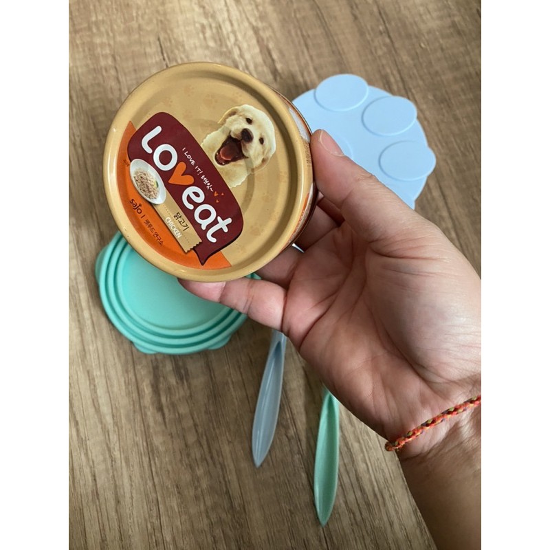 Paw meal cover with pet spoon set