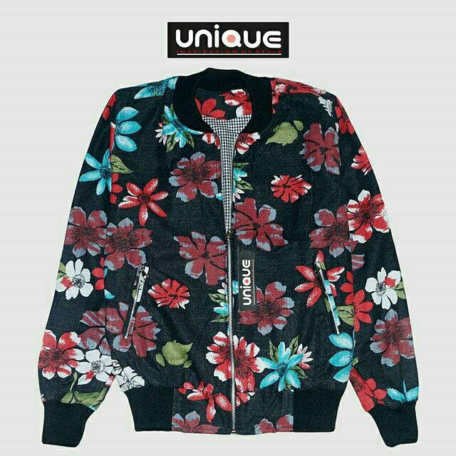 Bomber motif bunga