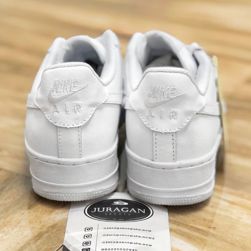 Nike Air Force 1 Low &quot;Triple White&quot;