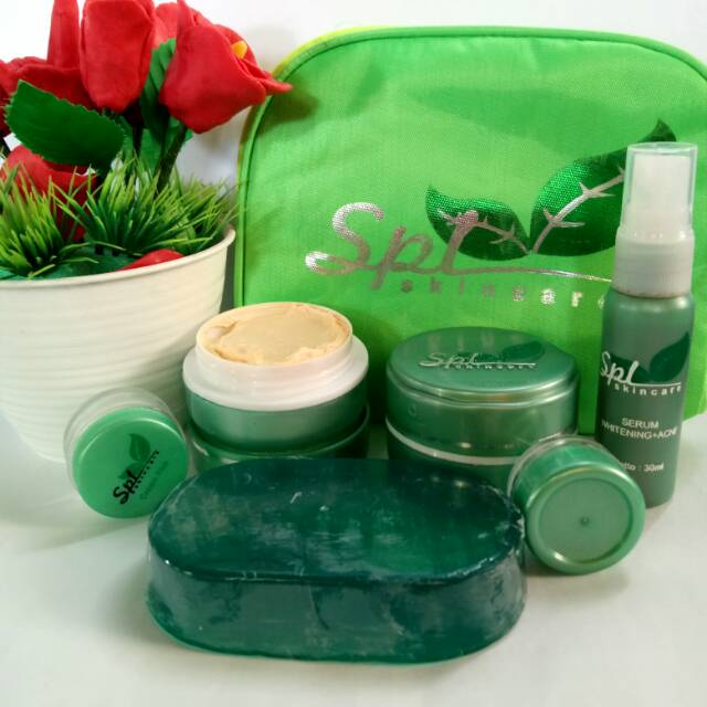 SPL/SWF SKINCARE PAKET FLEK LENGKAP BATANG/SPL SKINCARE NEW PACK