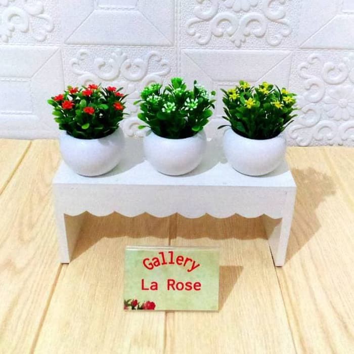 Langsung Order Bunga Rumput Mini Pot Plastik / Dekorasi Rumput Soka - Putih Hijau Terlaris