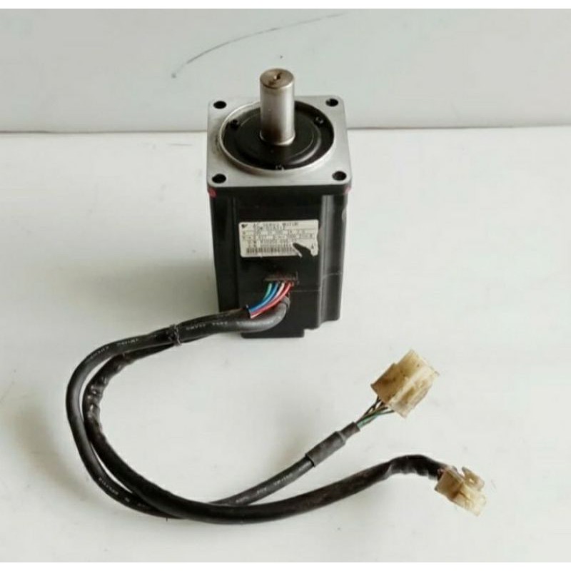 Ac Servo Motor Yazkawa SGM 02A312 - Y1