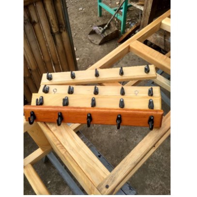 KAPSTOK GANTUNGAN BAJU KAYU MOTIF NATURAL / KAPSTOK KAYU CLEAR / KASTOK BAJU KAYU PINUS NATURAL