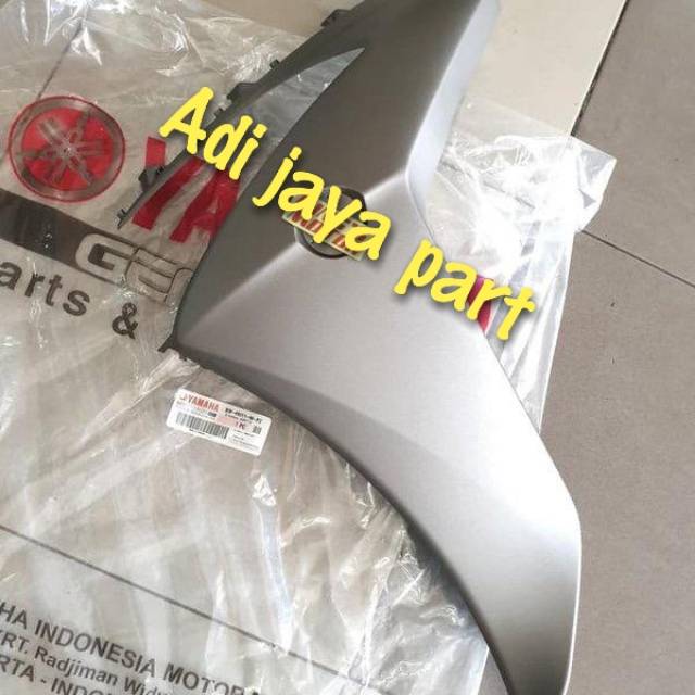 Cover sayap depan lexi body depan lexi abu abu kiri original yamaha