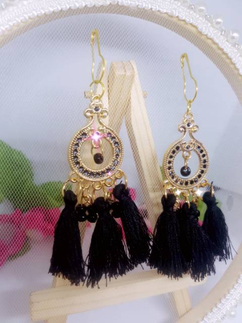 A145 Anting hijab juntai rumbai bohemia gold