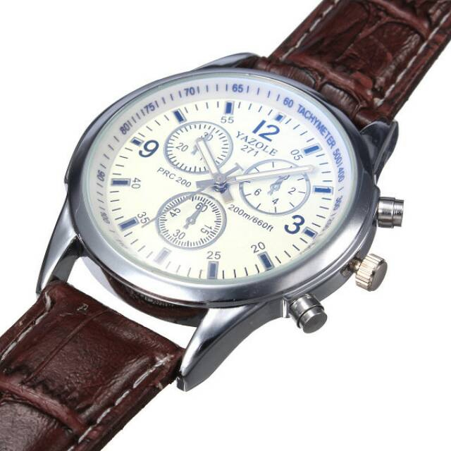 Casual Men Leather Strap Watch Water Resistant