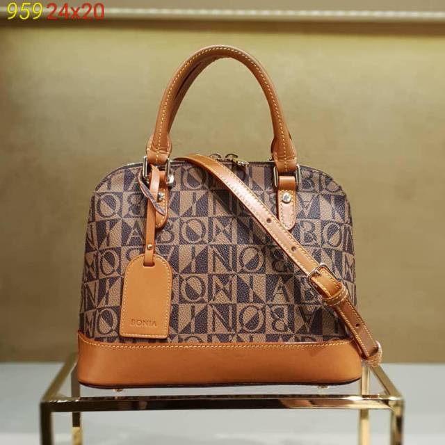 New Bonia Original monogram Alma