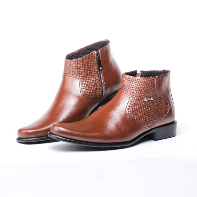Sepatu Boot Kulit Pria Lanofa Boot 01 Coklat Shopee Sepatu Boot Kulit Pria Lanofa Boot 01 Coklat Shopee