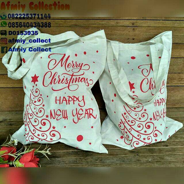 

Totebag custom uk. 30x40 cetak 1 sisi 1 warna