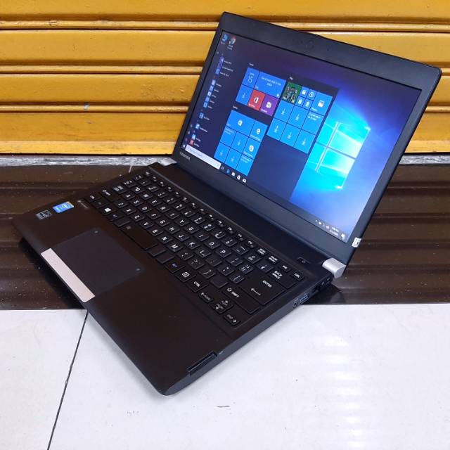 Toshiba Dynabook R734 Core i5 TERMURAH RAM 4GB SSD 128GB