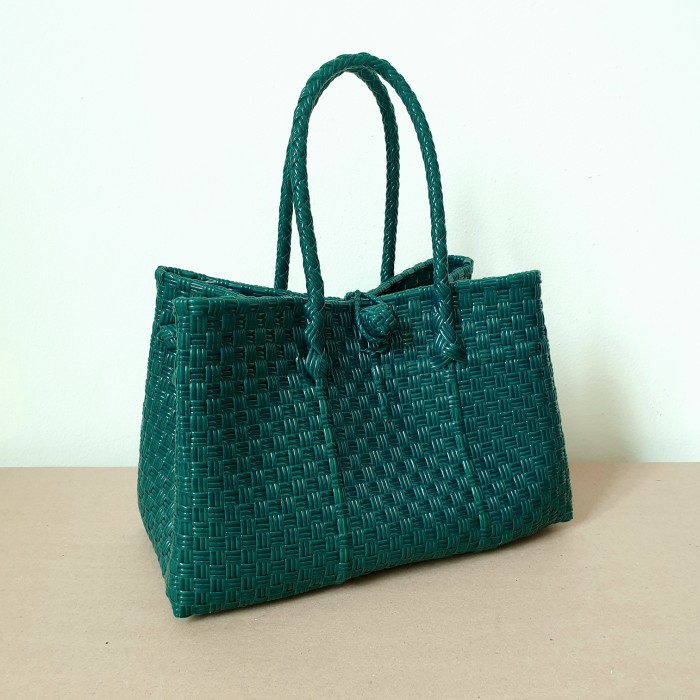 

Tas Arc - Tas Anyam Plastik, Tas Parcel Hampers Lebaran, Hampers