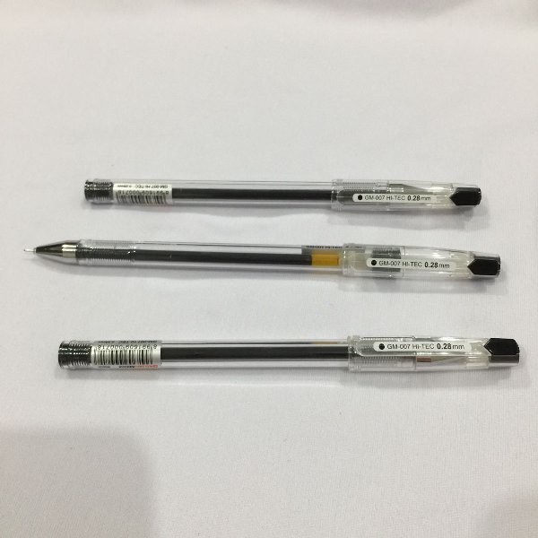 

ALAT TULIS PULPEN GEL - 0.28MM GM 007