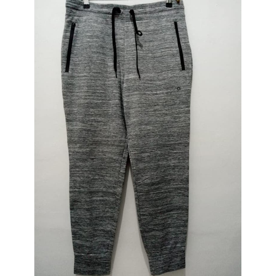 gap black sweatpants