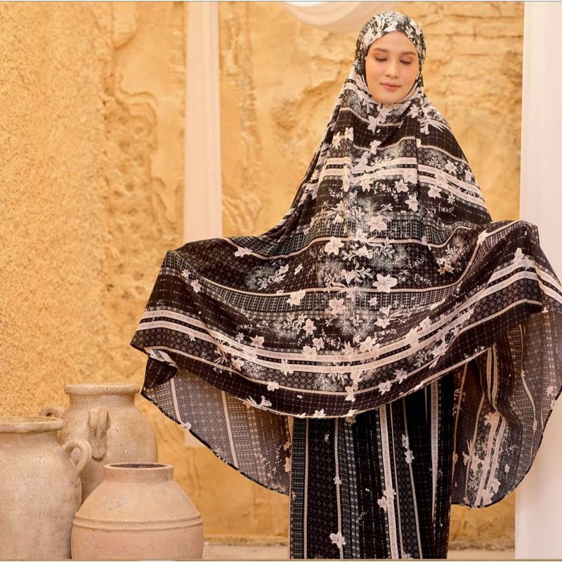 Hajijah Prayer Set Diario x Dwihanda