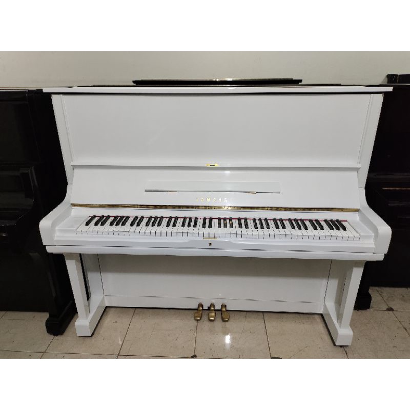 Piano Yamaha U3 H Putih
