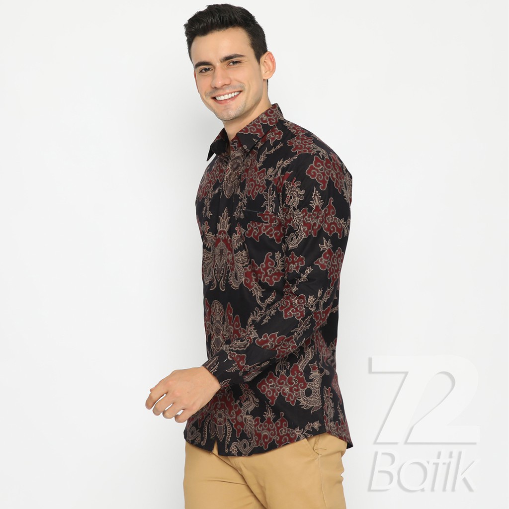 BATIK COUPLE MODERN  Kemeja Rok Lilit Instan Pria Lengan Panjang Slimfit Premium Elegant Hitam Merah 725360 Cap 72 - Baju Kemeja Atasan Pakaian Batik Couple Cople Pria Cowok Laki Laki Remaja Keluarga Lengan Panjang Modern Slimfit Premium Kekinian