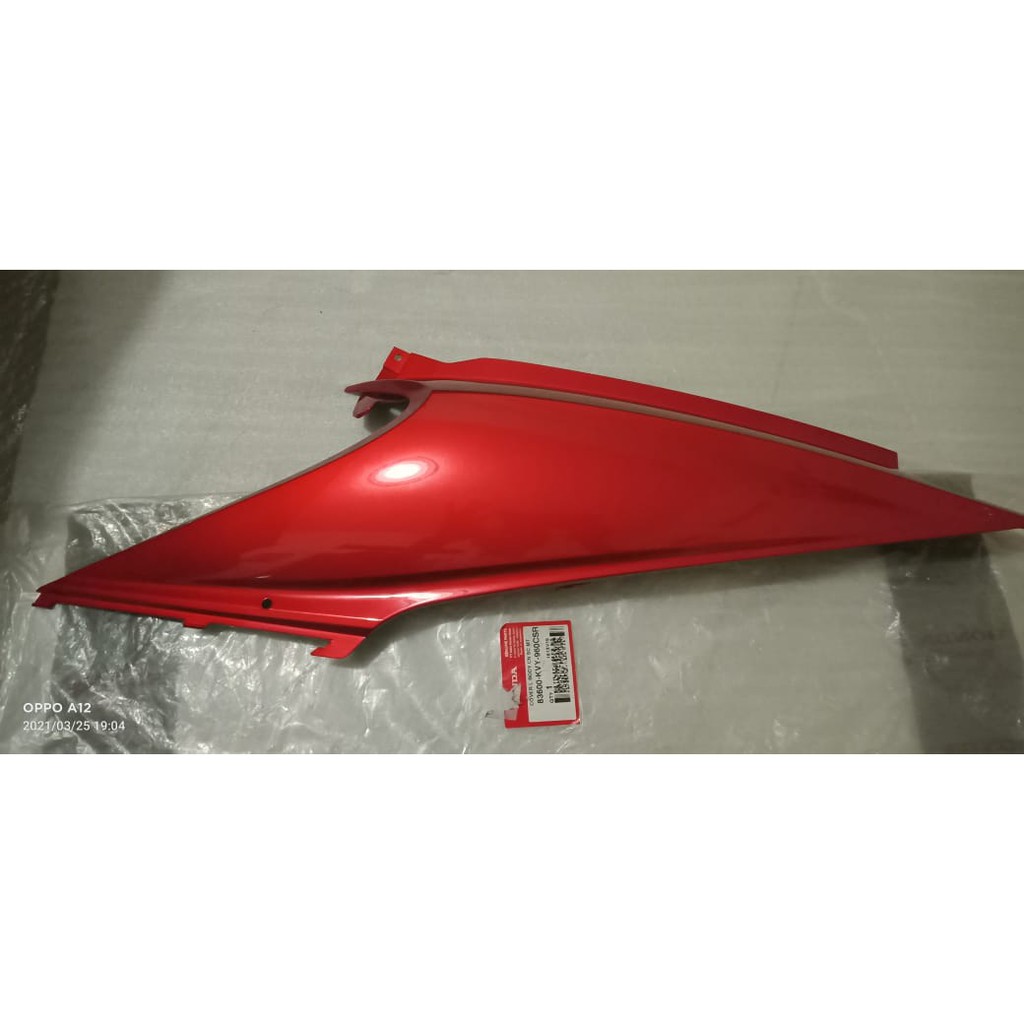 cover bodi beat karbu Merah Kiri Ori Honda - 83600KVY960CSR