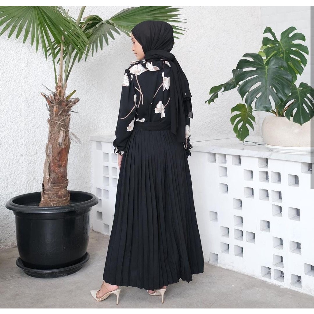 MARS GAMIS PLISKET DRESS