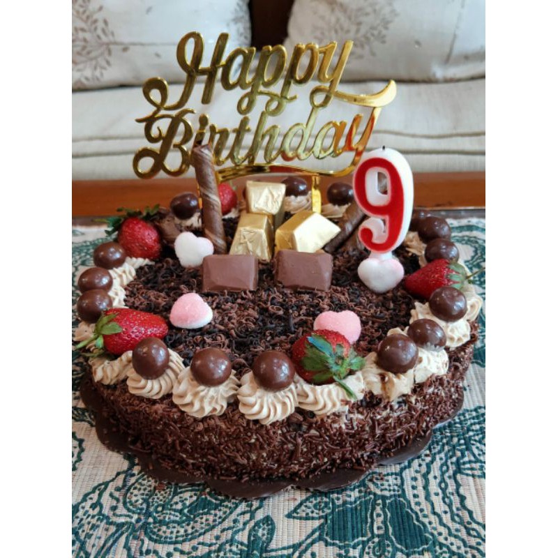 

cake ultah strawberry chocholat