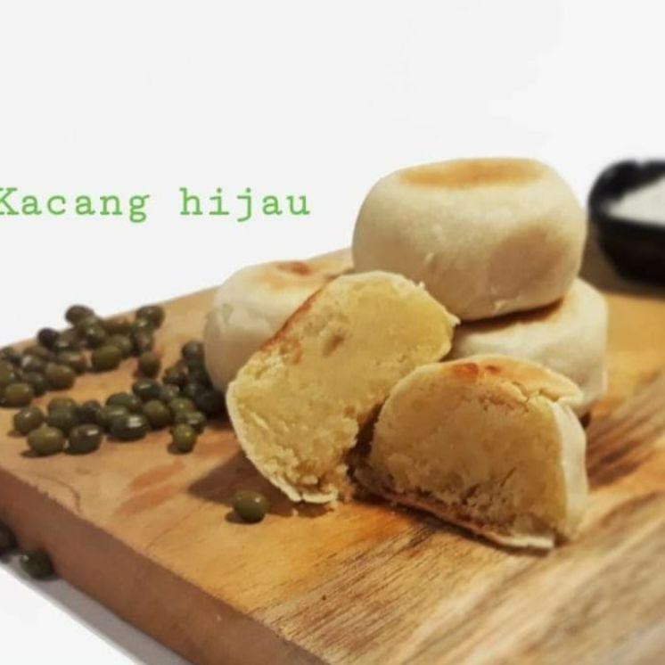 

FLASH SALE Bakpia Pathok 20 Asli Jogja Livia All Varian kemasan isi 20 biji