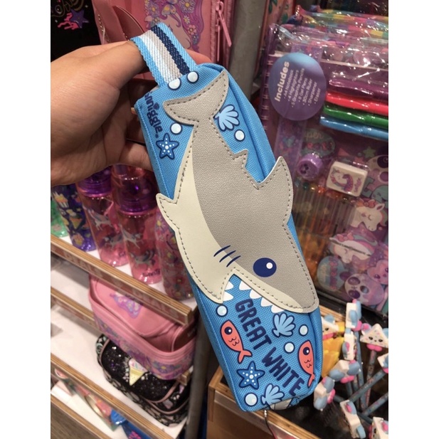 

Pensil case smiggle tiny