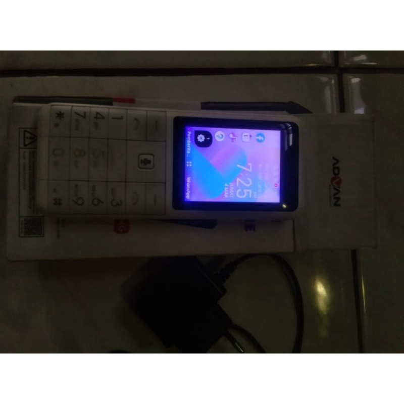 handphone advan hammer kios 4G