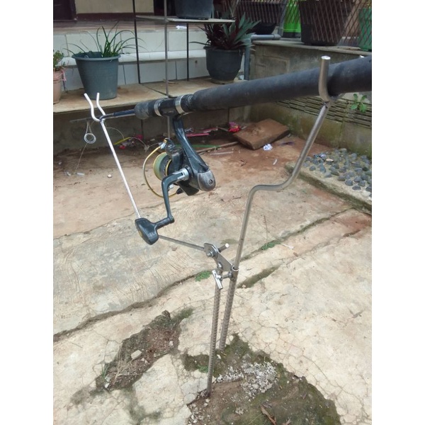 cagak joran pancing/dudukan joran pancing