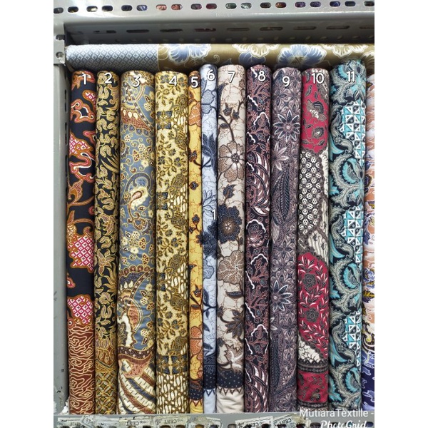 Bahan Batik Tradisional. Kain Mandra Batik. Toko Batik Eceran Harga Per 1/2meter = 50 cm = 0,5 m