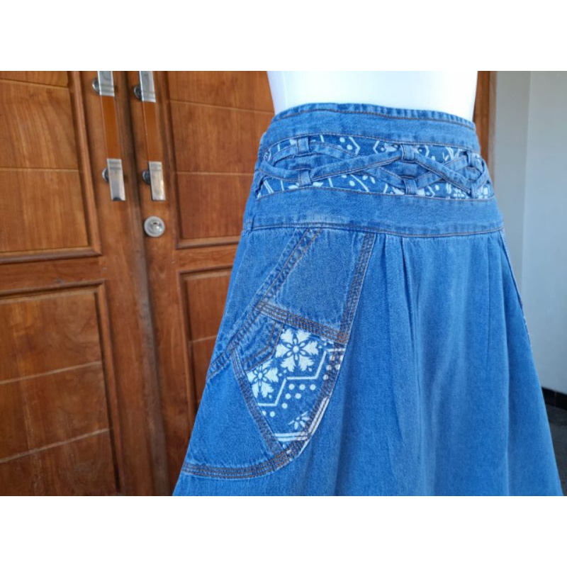 Rok Jeans Wanita / Rok Panjang Wanita / Rok Bordir / Rok Jeans Murah / Rok Cantik