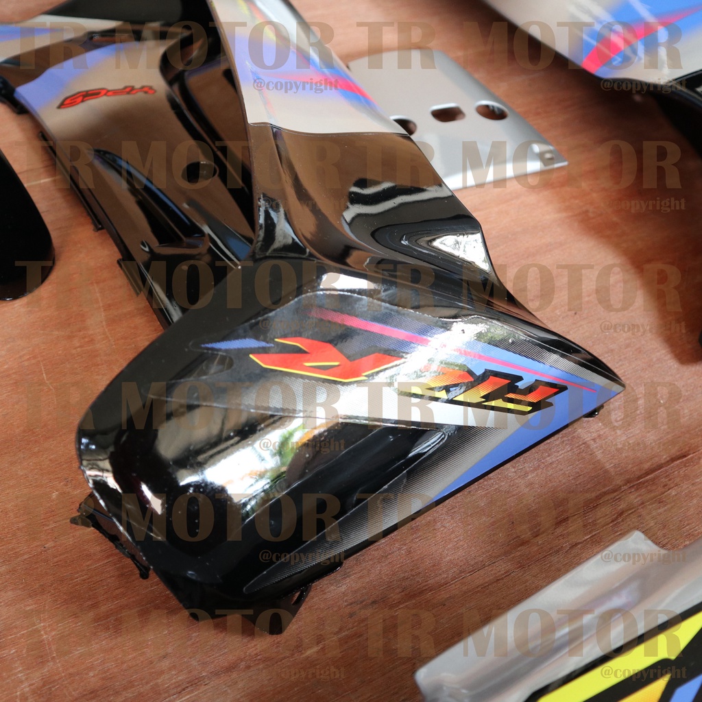 Cover Body Fizr F1zr Sporty Hitam Silver Full Set Halus Cover Bodi Yamaha Fiz r