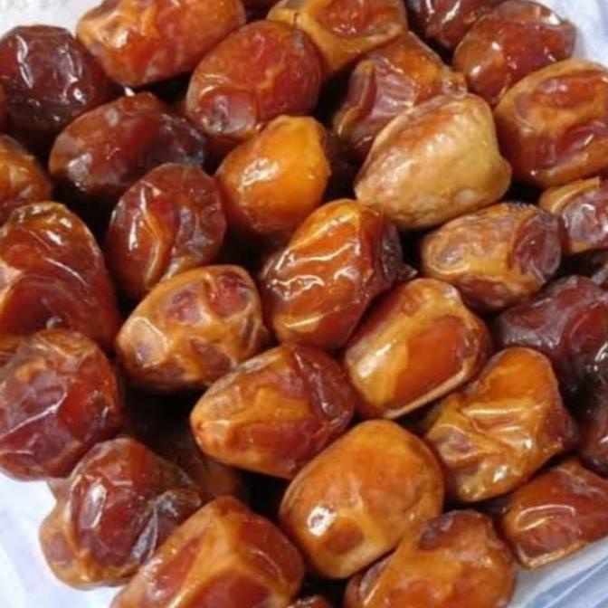 

Sukkari Dates (Kurma Sukari) 1Kg/Kurma/Buah Kering/Biji Kurma